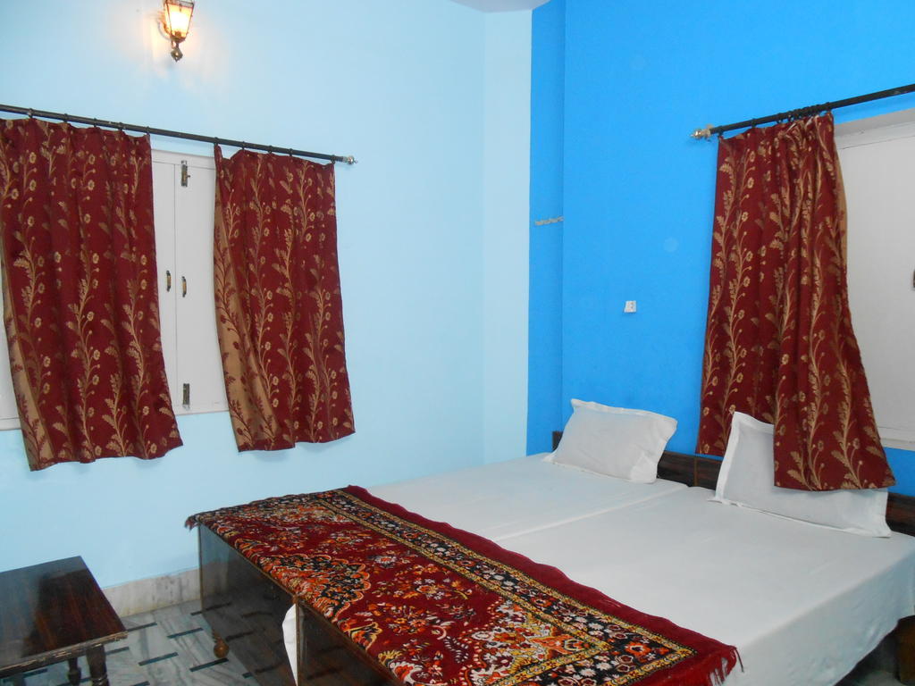 Elvis Guest House Varanasi Quarto foto